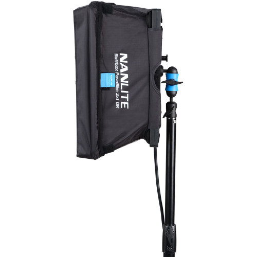 Світлодіодна панель Nanlite PavoSlim 120C RGB LED Panel with Quick-Open Softbox (PS120C)