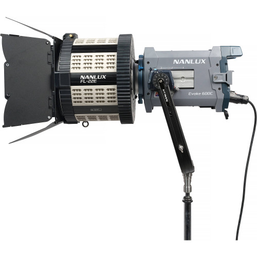 Моторизована лінза Френеля NANLUX FL-22E Motorized Fresnel Lens 15°-48° (FL-22E)