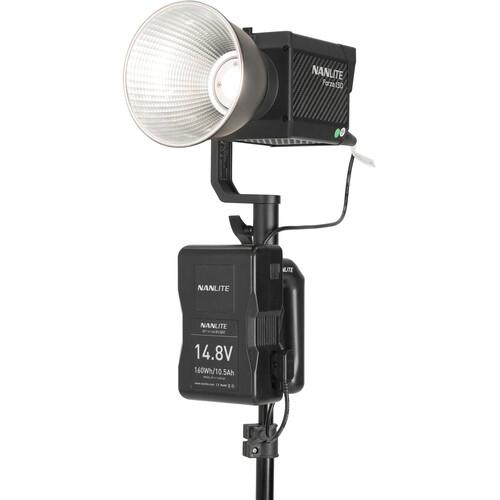 Батарейна ручка Nanlite V-Mount Battery Grip with 4-Pin XLR Connector for Forza LED Lights (BT-BG-XLR4)